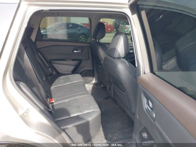 JN8BT3CA5NW042274 Nissan Rogue Sl Fwd