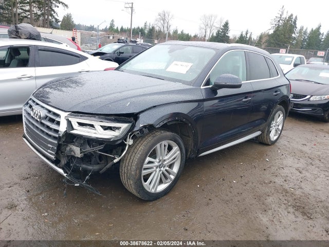 WA1BNAFY9J2064681 Audi Q5 2.0t Premium/2.0t Tech Premium