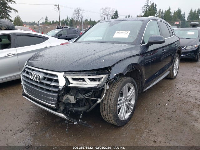 WA1BNAFY9J2064681 Audi Q5 2.0t Premium/2.0t Tech Premium