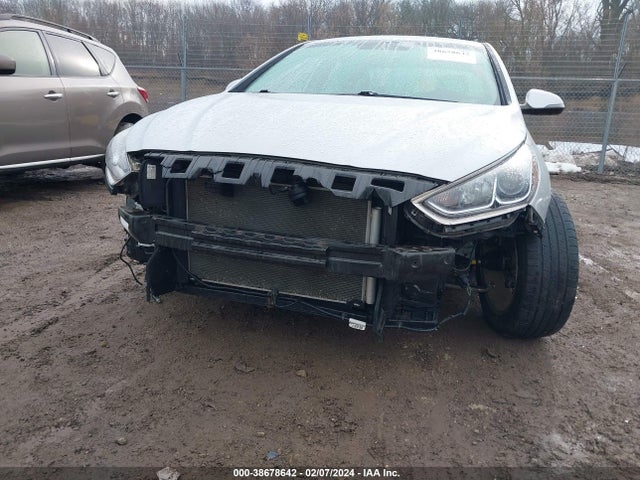 Hyundai SONATA SEL 2018 5NPE34AF0JH632086 Image 6