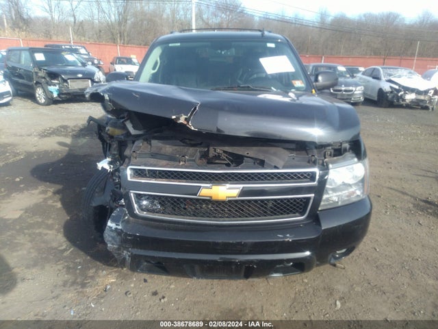 Chevrolet Suburban 1500 Lt 2014 1GNSKJE73ER203733 Image 12