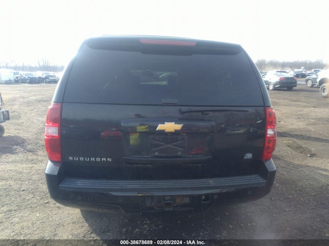 Chevrolet Suburban 1500 Lt 2014 1GNSKJE73ER203733 Image 16