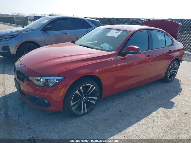 BMW 330I 2018 WBA8B9C5XJK677214 Image 2