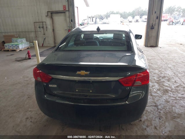 Chevrolet IMPALA 1LT 2018 2G1105S32J9137580 Image 16