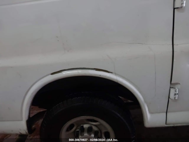 2009 CHEVROLET EXPRESS 2500 WORK VAN VIN: 1GCGG25C691174378