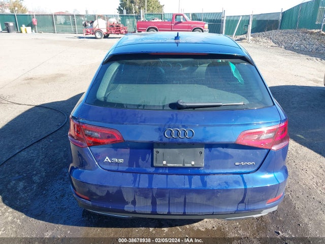 Audi A3 E-tron 1.4t Premium 2016 WAUTPBFF4GA050191 Image 16