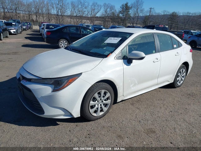 Toyota COROLLA LE 2024 JTDB4MEEXR3017070 Image 2