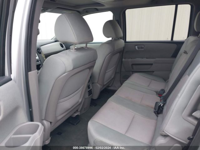 5FNYF3H38FB034344 Honda PILOT SE