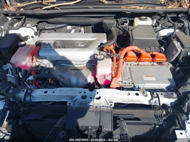 JTJDJRDZ9M5013041 Lexus NX 300H