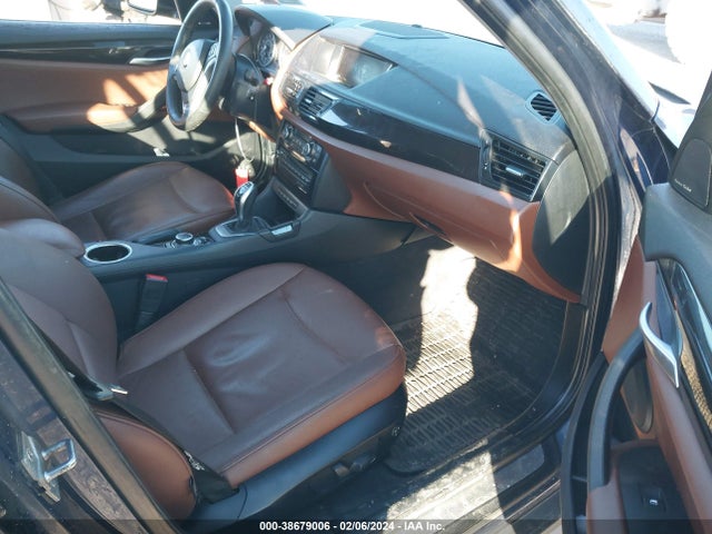 BMW X1 Xdrive28i 2014 WBAVL1C52EVY20596 Image 5