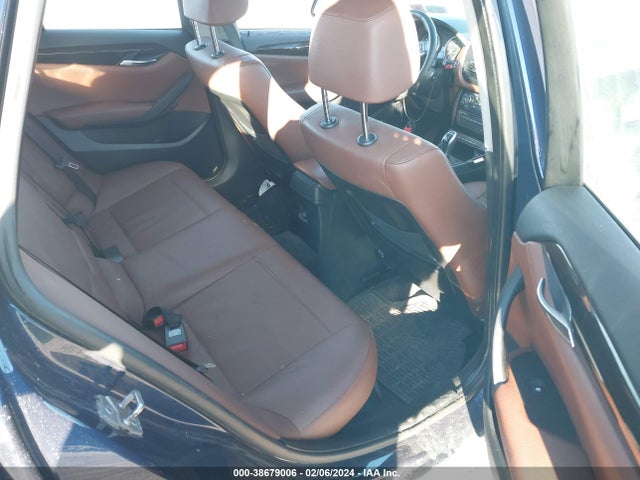 BMW X1 Xdrive28i 2014 WBAVL1C52EVY20596 Image 8