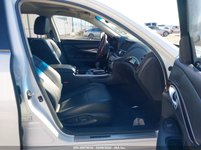 JN1BY1PP9JM330016 Infiniti Q70l 3.7 Luxe