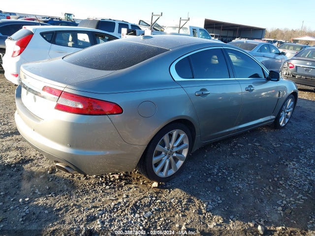 2011 JAGUAR XF SAJWA0GB7BLR93160 Photo 3