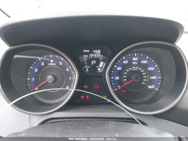 2011 HYUNDAI ELANTRA LIMITED VIN: 5NPDH4AE2BH075607