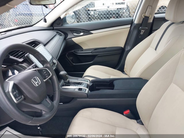 Honda Civic Lx 2018 2HGFC2F52JH507383 Image 5