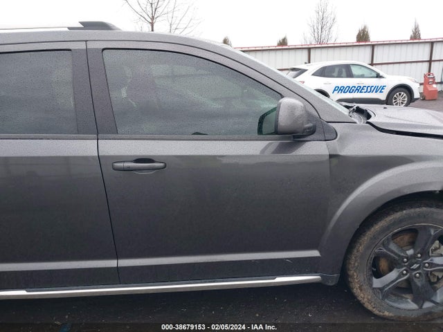 Dodge Journey Crossroad Awd 2018 3C4PDDGG6JT449782 Image 13
