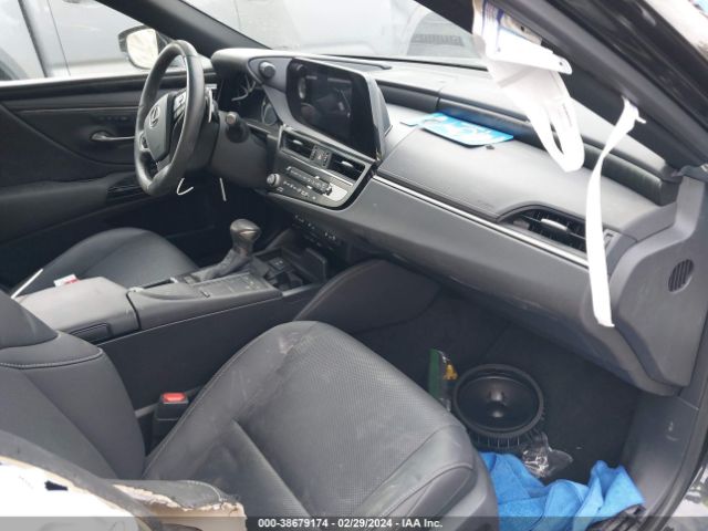58ADZ1B11NU135866 Lexus ES 350
