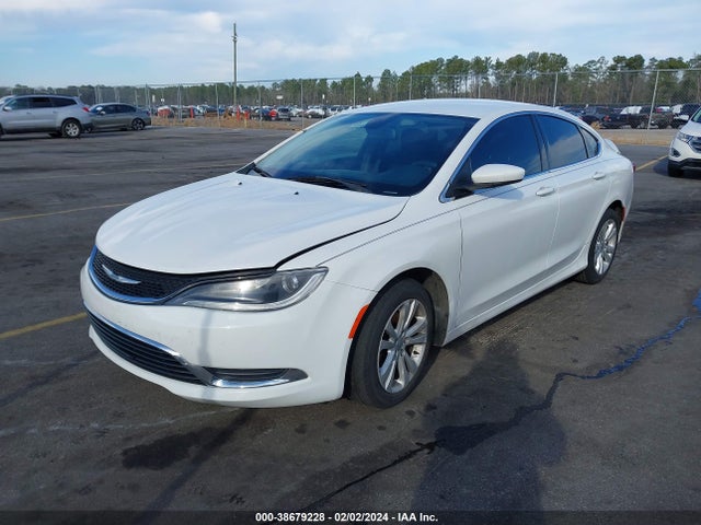 Chrysler 200 Limited 2015 1C3CCCAB6FN680671 Image 2