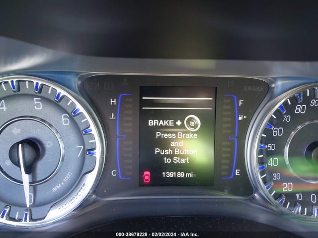 Chrysler 200 Limited 2015 1C3CCCAB6FN680671 Image 7