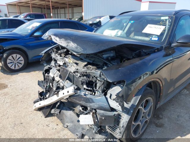 ZASFAKPN1J7B89729 Alfa Romeo Stelvio Sport Awd