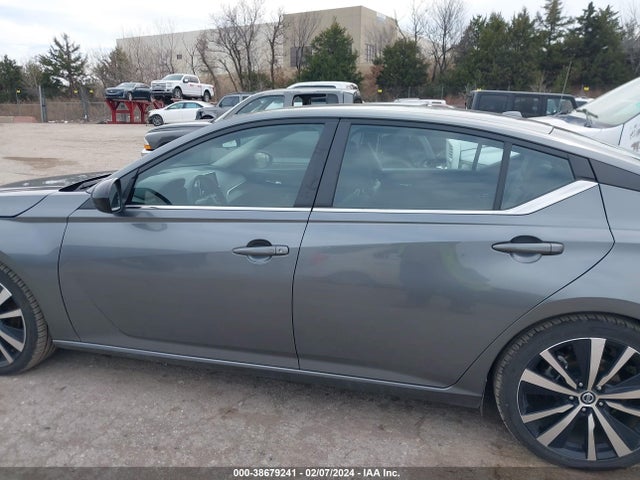 2022 NISSAN ALTIMA SR FWD VIN: 1N4BL4CV4NN354182