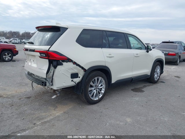 Toyota Grand Highlander Platinum 2024 5TDAAAB53RS011794 Image 4