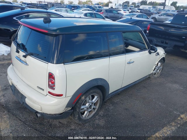 2013 MINI CLUBMAN WMWZF3C50DT490777 Photo 3