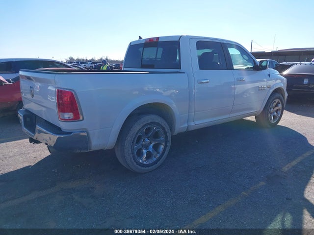 RAM 1500 Laramie  4x2 5'7 Box 2017 1C6RR6NT5HS806071 Image 4