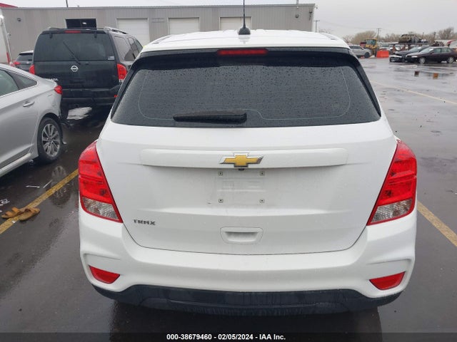 Chevrolet TRAX LS 2019 3GNCJKSB6KL275180 Image 16
