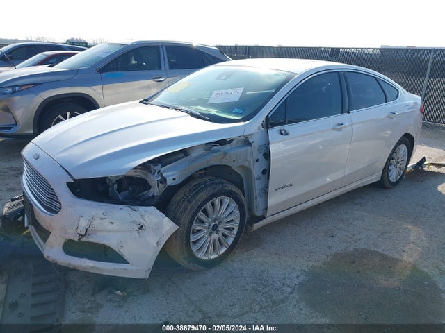Ford Fusion Hybrid Se 2016 3FA6P0LU5GR202126 Image 2