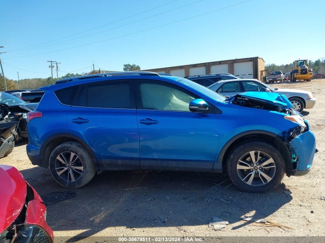 Toyota Rav4 Xle 2016 JTMWFREV7GJ075154 Image 13