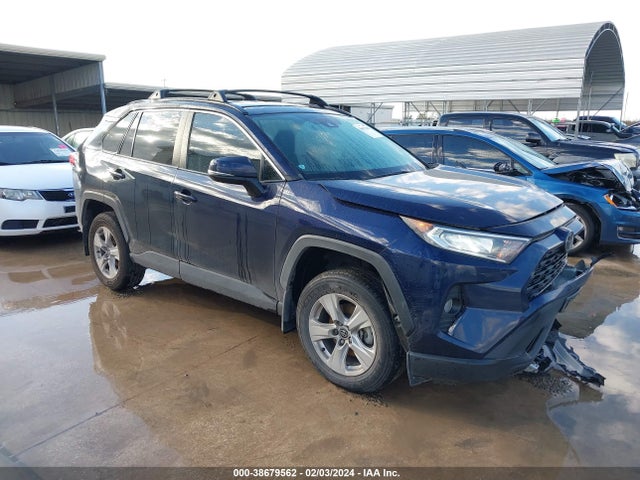 2021 2T3W1RFV3MC087670 zdjęcie główne
