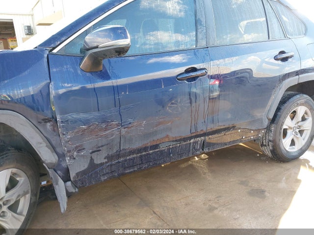 Toyota Rav4 Xle 2021 2T3W1RFV3MC087670 Image 17