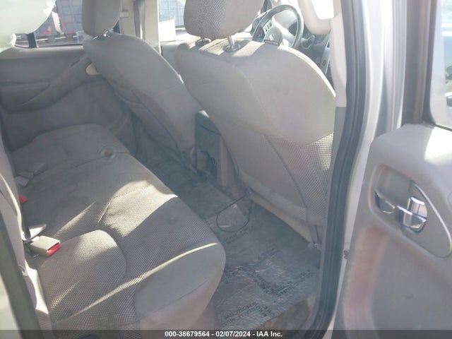 Nissan Frontier Sv 2016 1N6AD0ER6GN748763 Image 8