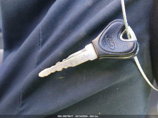 1997 FORD ESCORT LX VIN: 1FALP13P4VW406266
