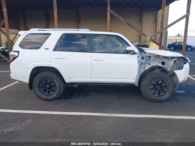 Toyota 4RUNNER SR5 2017 JTEBU5JR2H5406850 Image 14