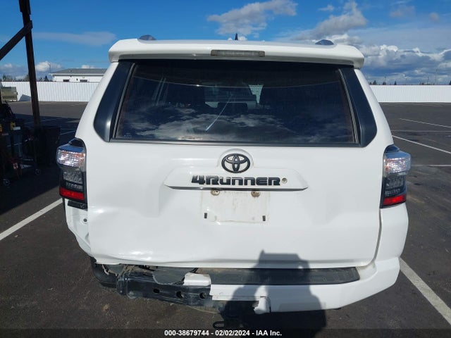 Toyota 4RUNNER SR5 2017 JTEBU5JR2H5406850 Image 17