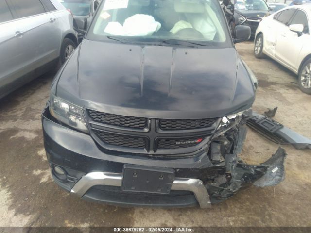 3C4PDDGG8JT145496 Dodge Journey Crossroad Awd