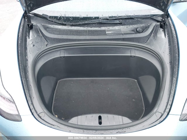 Tesla Model 3 Long Range/mid Range 2018 5YJ3E1EA6JF157590 Image 10