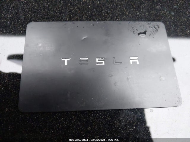Tesla Model 3 Long Range/mid Range 2018 5YJ3E1EA6JF157590 Image 11