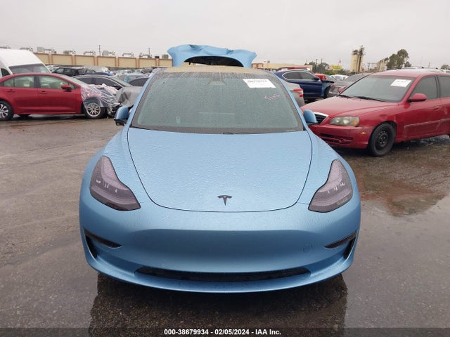 Tesla Model 3 Long Range/mid Range 2018 5YJ3E1EA6JF157590 Image 12