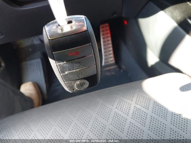 5XYPK4A51GG011510 KIA Sorento 3.3l Sxl