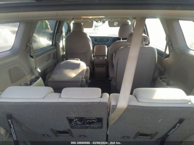 KNDMA5C14H6277419 KIA Sedona L