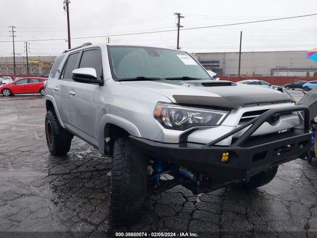 Toyota 4runner Trd Off Road 2021 JTEPU5JR2M5870883 Image 6