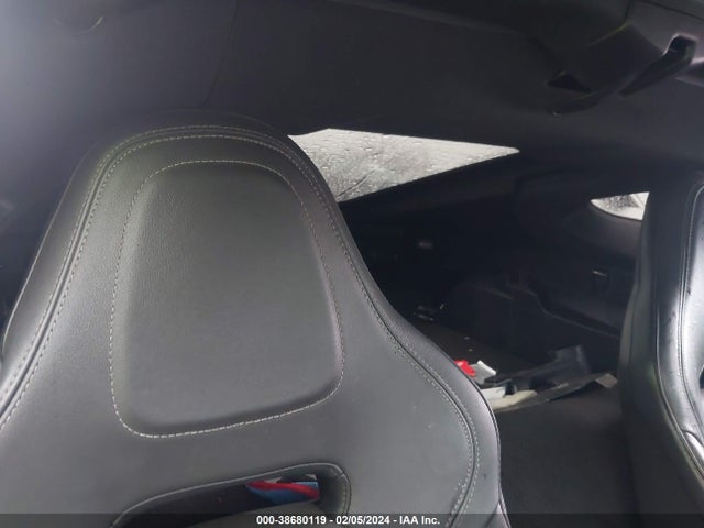 Chevrolet CORVETTE STINGRAY 2016 1G1YB2D71G5114756 Image 8