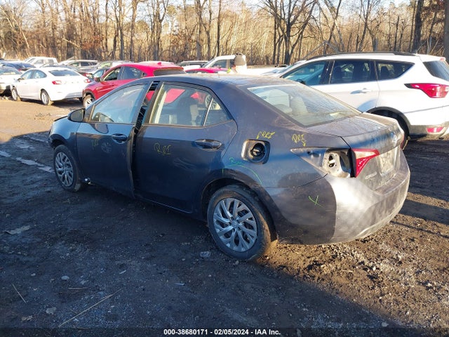 2019 TOYOTA COROLLA LE VIN: 2T1BURHE1KC157921