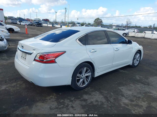 2015 NISSAN ALTIMA 2.5 SV VIN: 1N4AL3AP8FC425357