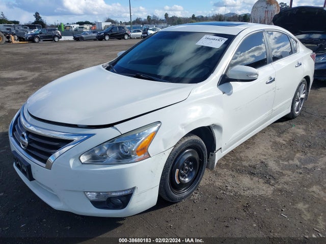 2015 NISSAN ALTIMA 2.5 SV VIN: 1N4AL3AP8FC425357