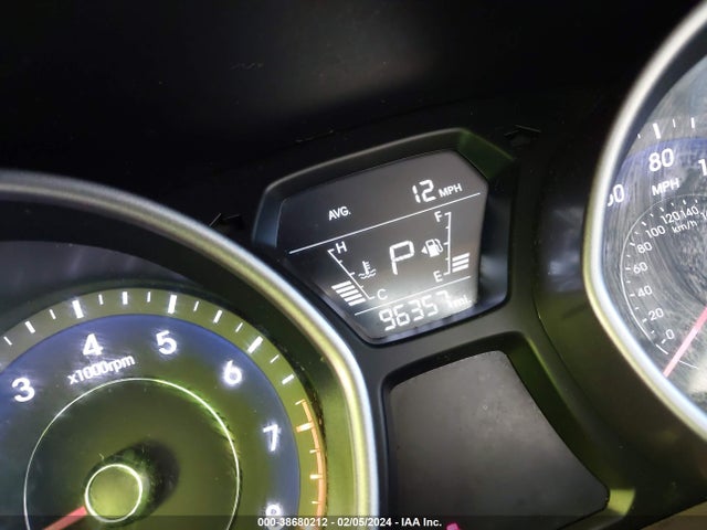 2014 HYUNDAI ELANTRA SE VIN: 5NPDH4AE0EH470602
