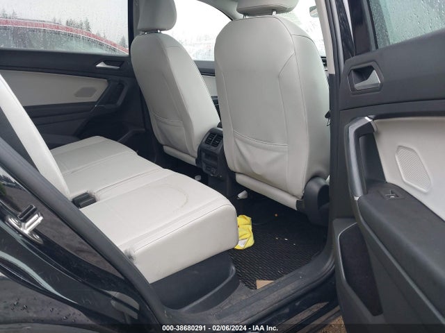 2020 VOLKSWAGEN TIGUAN 2.0T SE/2.0T SE R-LINE BLACK/2.0T SEL VIN: 3VV2B7AX1LM013737